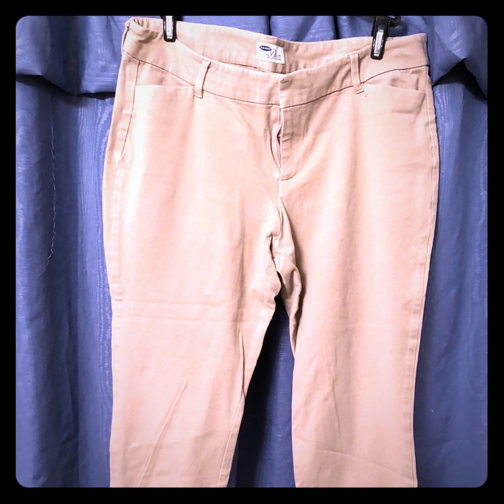 Old Navy tan chino pants